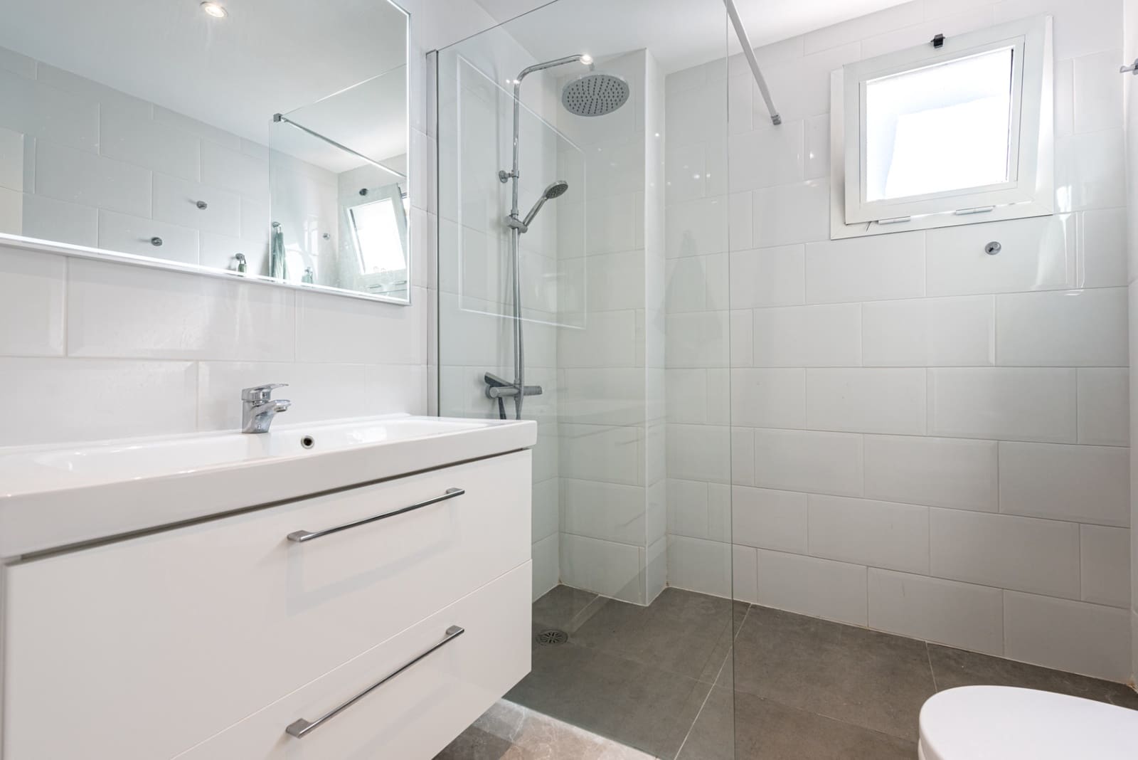 3 soverom Leilighet til salgs i Marbella med svømmebasseng garasje - € 675 000 (Ref: 9570359)