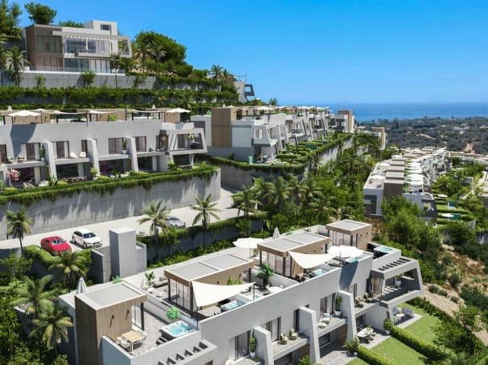 3 quarto Casa em Banda para venda em Marbella com piscina garagem - 850 000 € (Ref: 9570361)