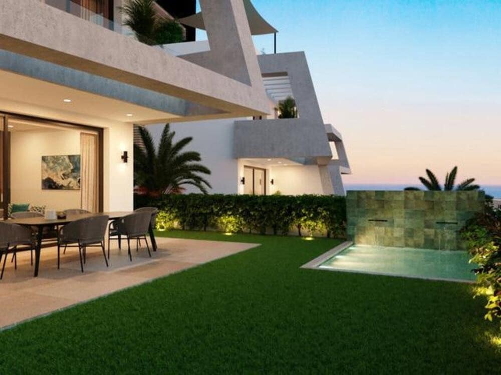 3 quarto Casa em Banda para venda em Marbella com piscina garagem - 850 000 € (Ref: 9570361)