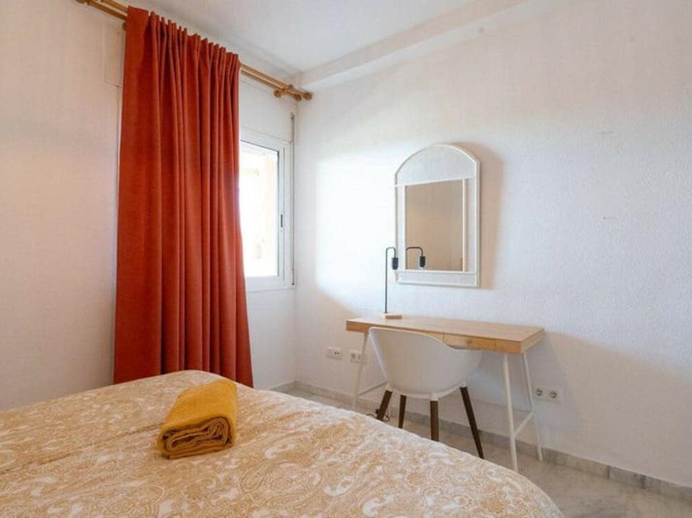 2 sypialnia Apartament na sprzedaż w Marbella z basenem garażem - 330 000 € (Ref: 9573686)