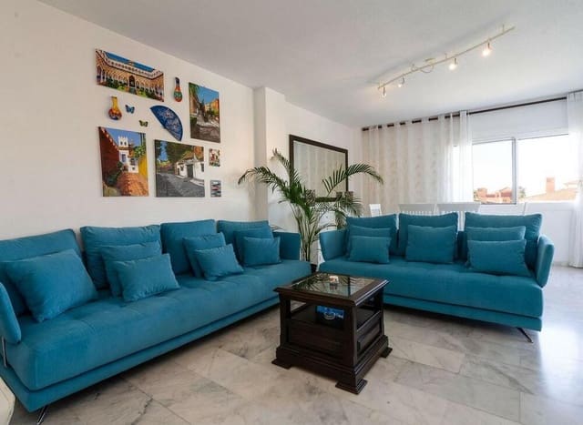 2 Zimmer Apartment zu verkaufen in La Reserva, Marbella mit Pool Garage - 330.000 € (Ref: 9573686)