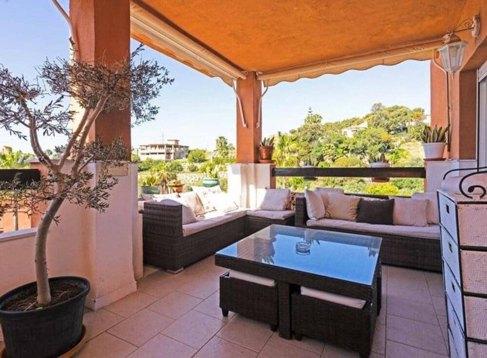 2 sypialnia Apartament na sprzedaż w Marbella z basenem garażem - 330 000 € (Ref: 9573686)