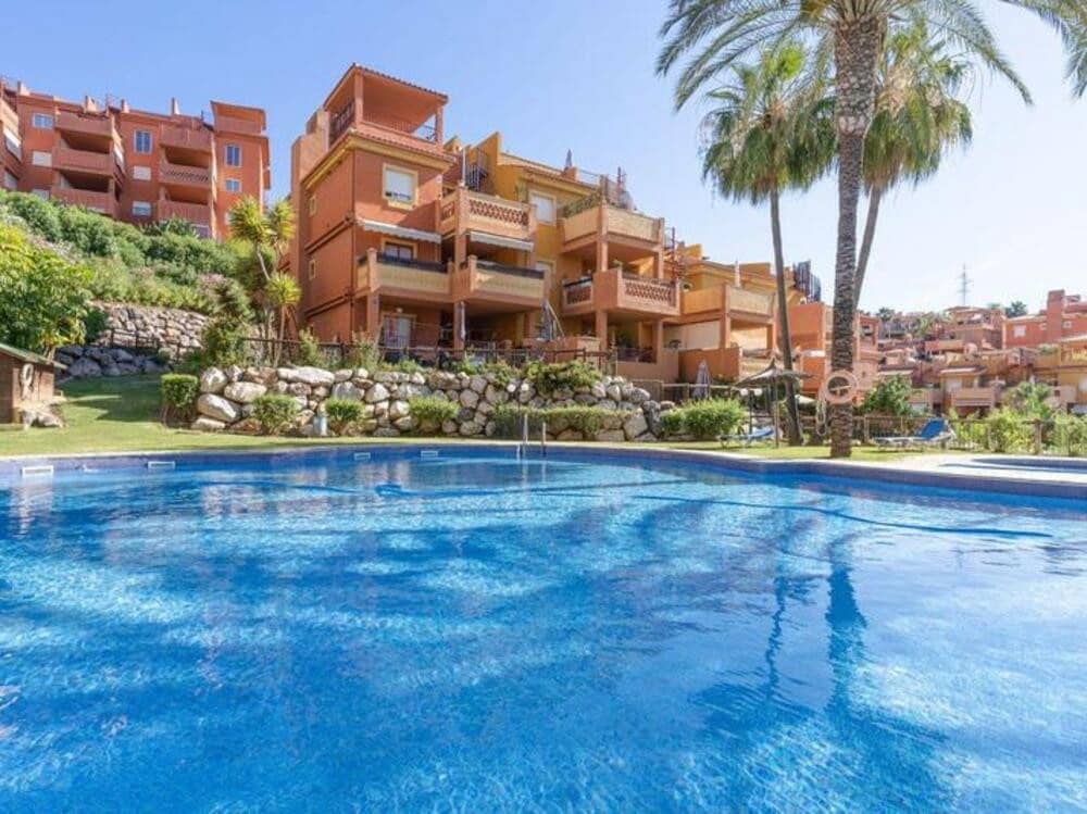 2 sypialnia Apartament na sprzedaż w Marbella z basenem garażem - 330 000 € (Ref: 9573686)