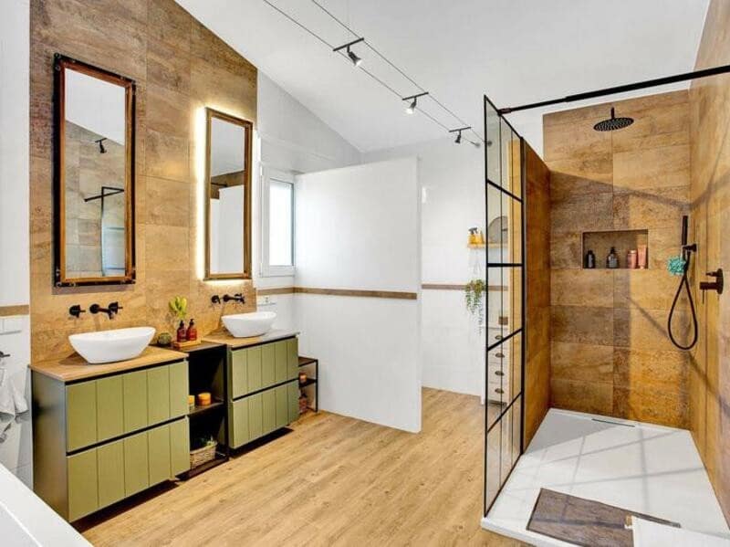 Villa/Maison de 6 chambres à louer à Marbella avec piscine garage - 7 500 € (Ref: 9581382)