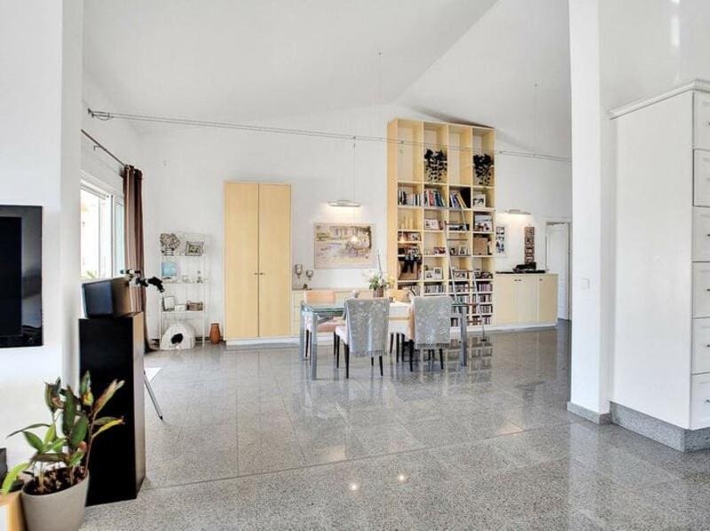 Villa/Maison de 6 chambres à louer à Marbella avec piscine garage - 7 500 € (Ref: 9581382)