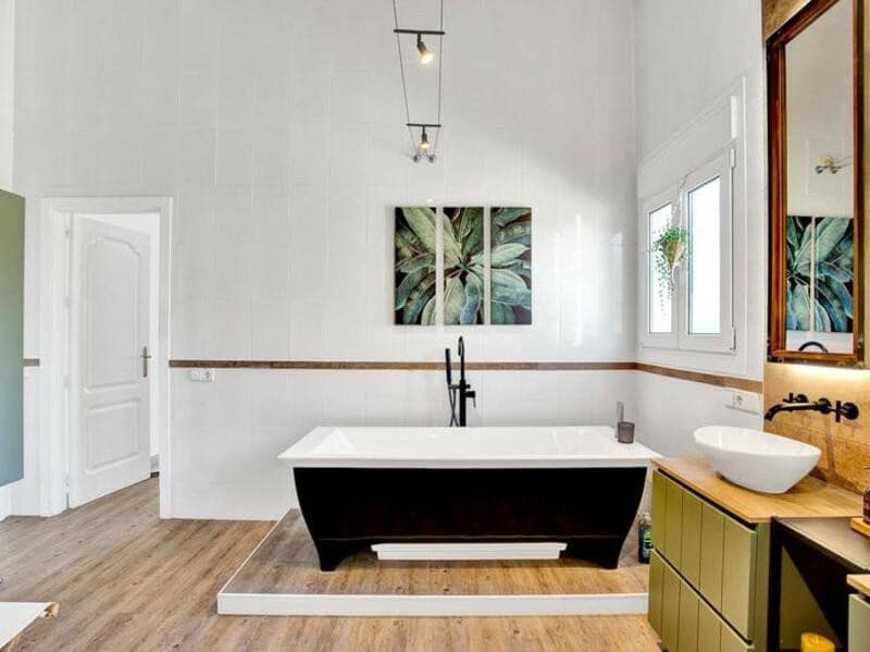 Villa/Maison de 6 chambres à louer à Marbella avec piscine garage - 7 500 € (Ref: 9581382)