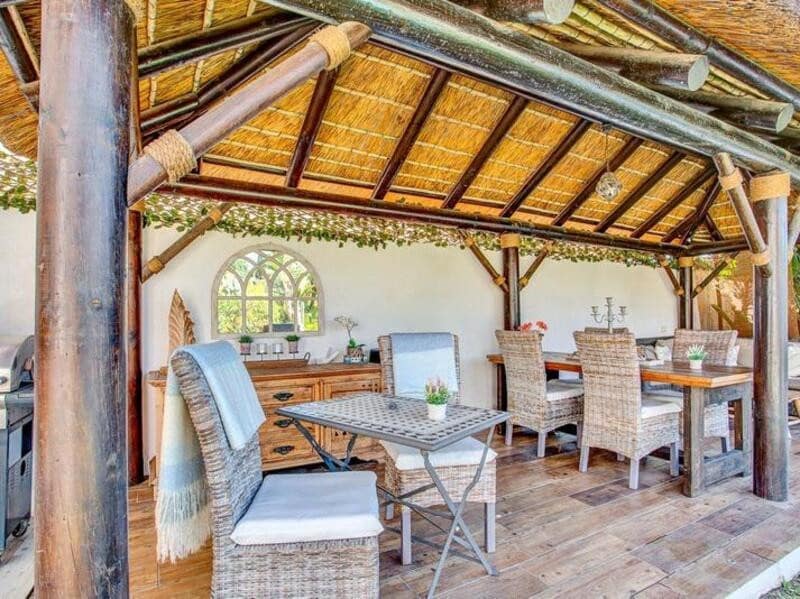 Villa/Maison de 6 chambres à louer à Marbella avec piscine garage - 7 500 € (Ref: 9581382)