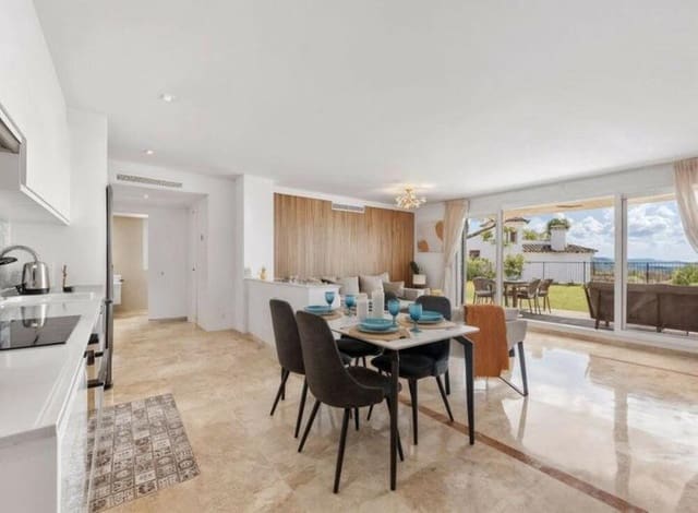 3 quarto Apartamento para arrendar em El Paraíso, Benahavís com piscina garagem - 3 500 € (Ref: 9581383)