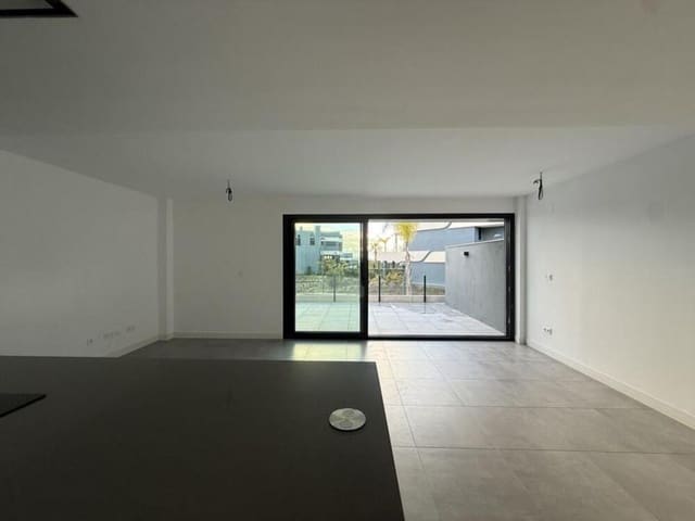 3 quarto Apartamento para arrendar em La Concha - Resina Golf, Estepona com piscina garagem - 2 400 € (Ref: 9590586)