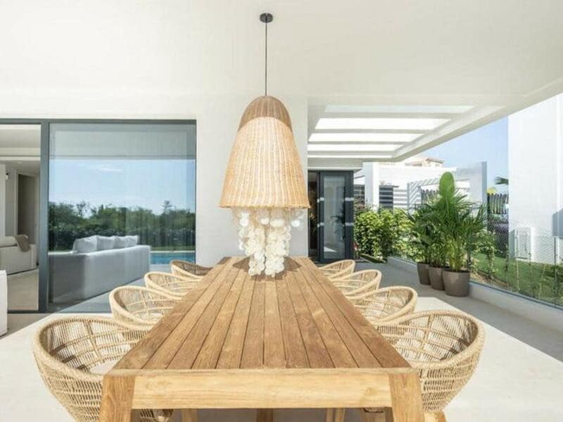 Villa/Maison de 6 chambres à louer à El Paraiso avec piscine garage - 14 850 € (Ref: 9590587)