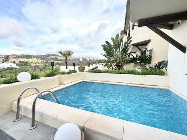 3 soverom Villa til salgs i Riviera del Sol, Mijas med svømmebasseng garasje - € 595 000 (Ref: 9590588)