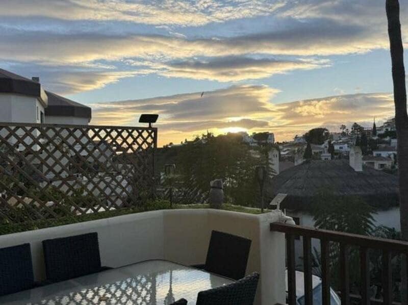 3 soverom Villa til salgs i Riviera del Sol med svømmebasseng garasje - € 595 000 (Ref: 9590588)