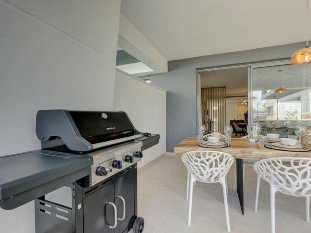 2 Zimmer Apartment zu verkaufen in New Golden Mile mit Garage - 439.500 € (Ref: 9594483)