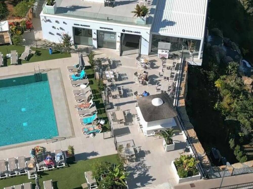 3 sypialnia Apartament na sprzedaż w Mijas Costa z basenem garażem - 419 000 € (Ref: 9594485)