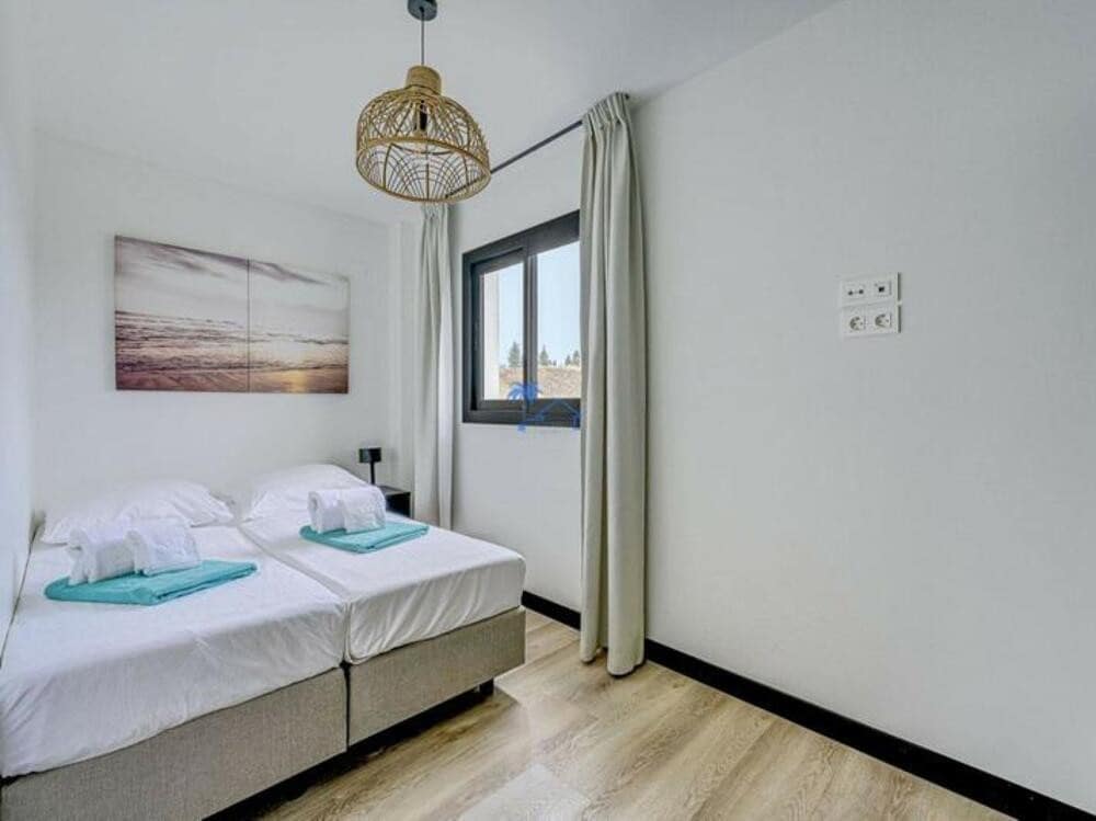 3 sypialnia Apartament na sprzedaż w Mijas Costa z basenem garażem - 419 000 € (Ref: 9594485)