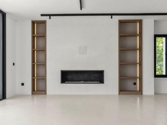 5 Zimmer Villa zu verkaufen in Villacana - Costalita - Saladillo, Estepona mit Pool Garage - 1.495.000 € (Ref: 9594486)