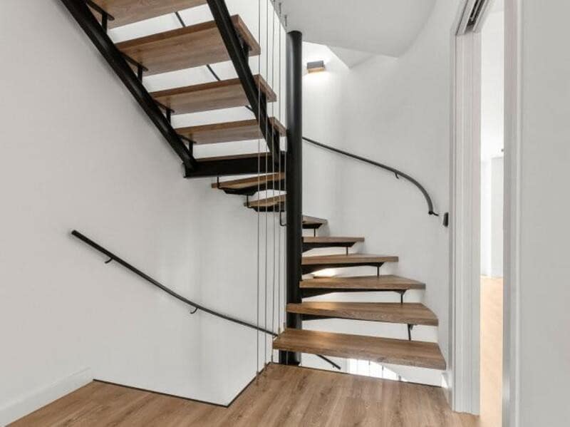 5 Zimmer Villa zu verkaufen in Estepona mit Pool Garage - 1.495.000 € (Ref: 9594486)