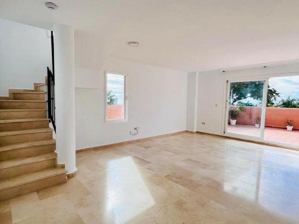 2 slaapkamer Penthouse te koop in Marbella met zwembad garage - € 480.000 (Ref: 9598499)