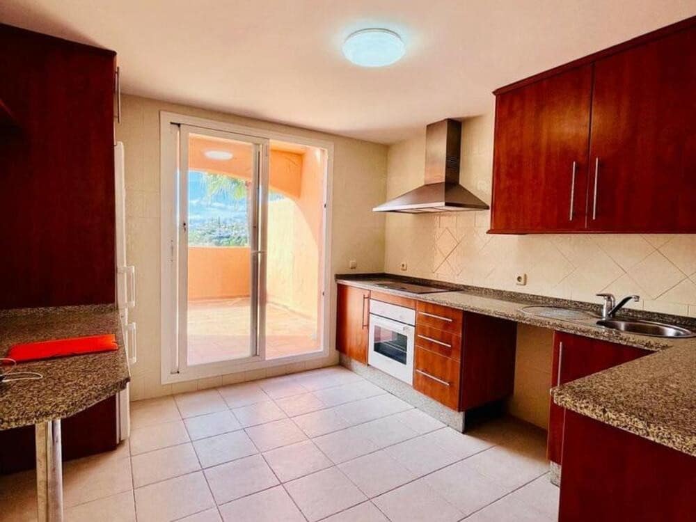 2 slaapkamer Penthouse te koop in Marbella met zwembad garage - € 480.000 (Ref: 9598499)