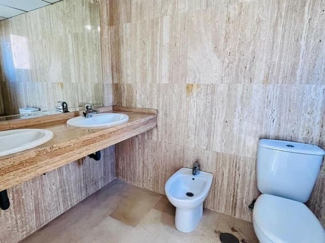 2 slaapkamer Penthouse te koop in Elviria, Marbella met zwembad garage - € 480.000 (Ref: 9598499)