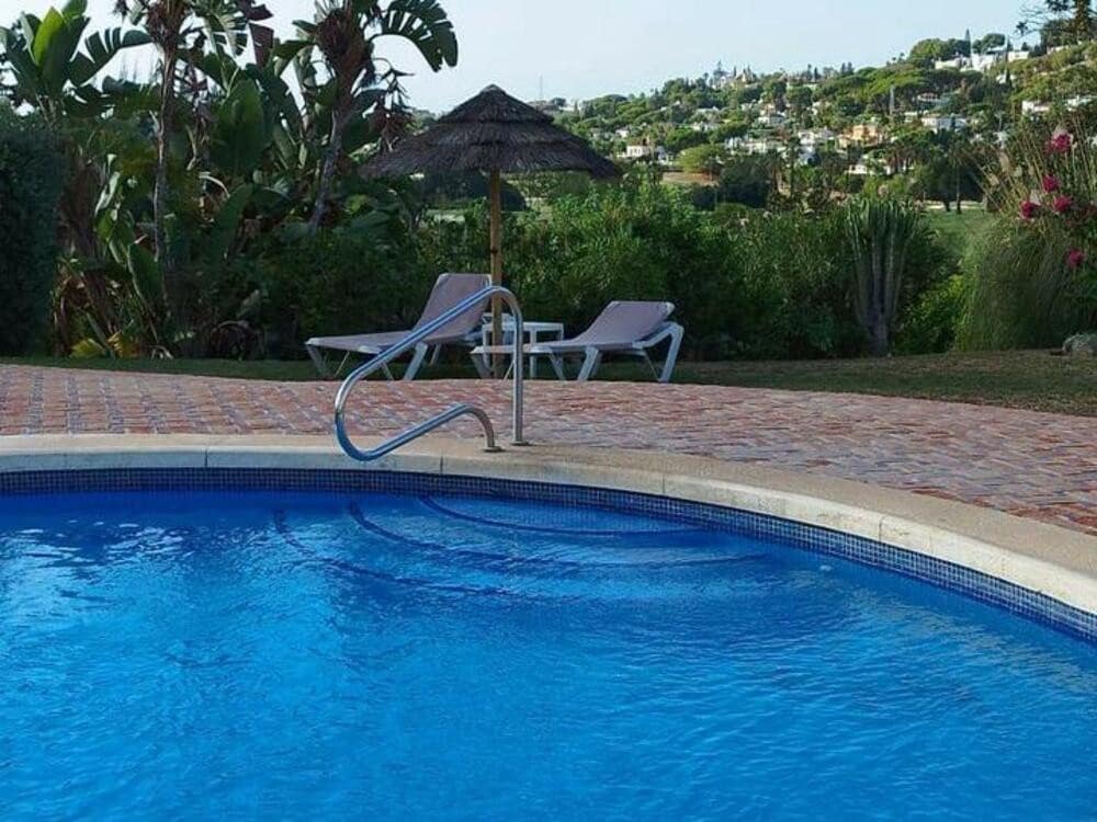 1 soveværelse Lejlighed til leje i Marbella med garage - € 1.700 (Ref: 9603710)