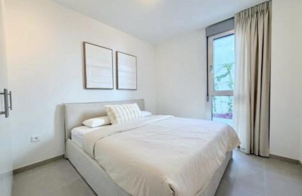 3 soveværelse Lejlighed til leje i Cancelada med swimmingpool garage - € 2.750 (Ref: 9607023)