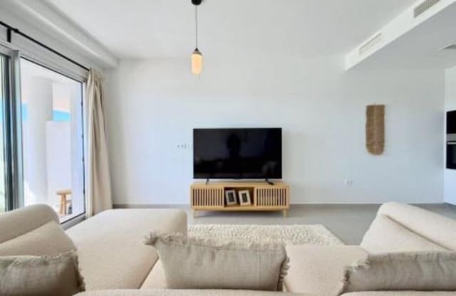 3 soveværelse Lejlighed til leje i Cancelada, Estepona med swimmingpool garage - € 2.750 (Ref: 9607023)