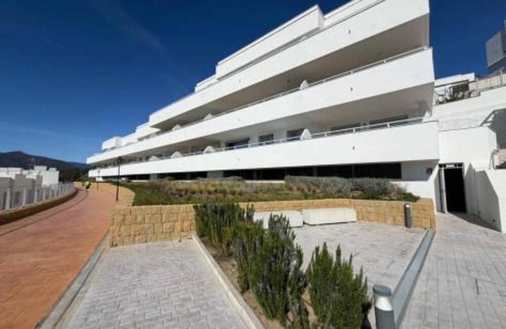 3 soveværelse Lejlighed til leje i Cancelada med swimmingpool garage - € 2.750 (Ref: 9607023)