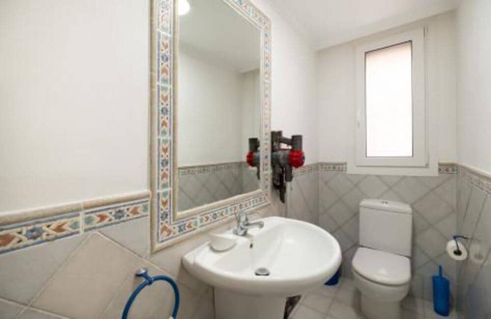 Casa de 3 habitaciones en Marbella en alquiler con piscina garaje - 3.700 € (Ref: 9607024)