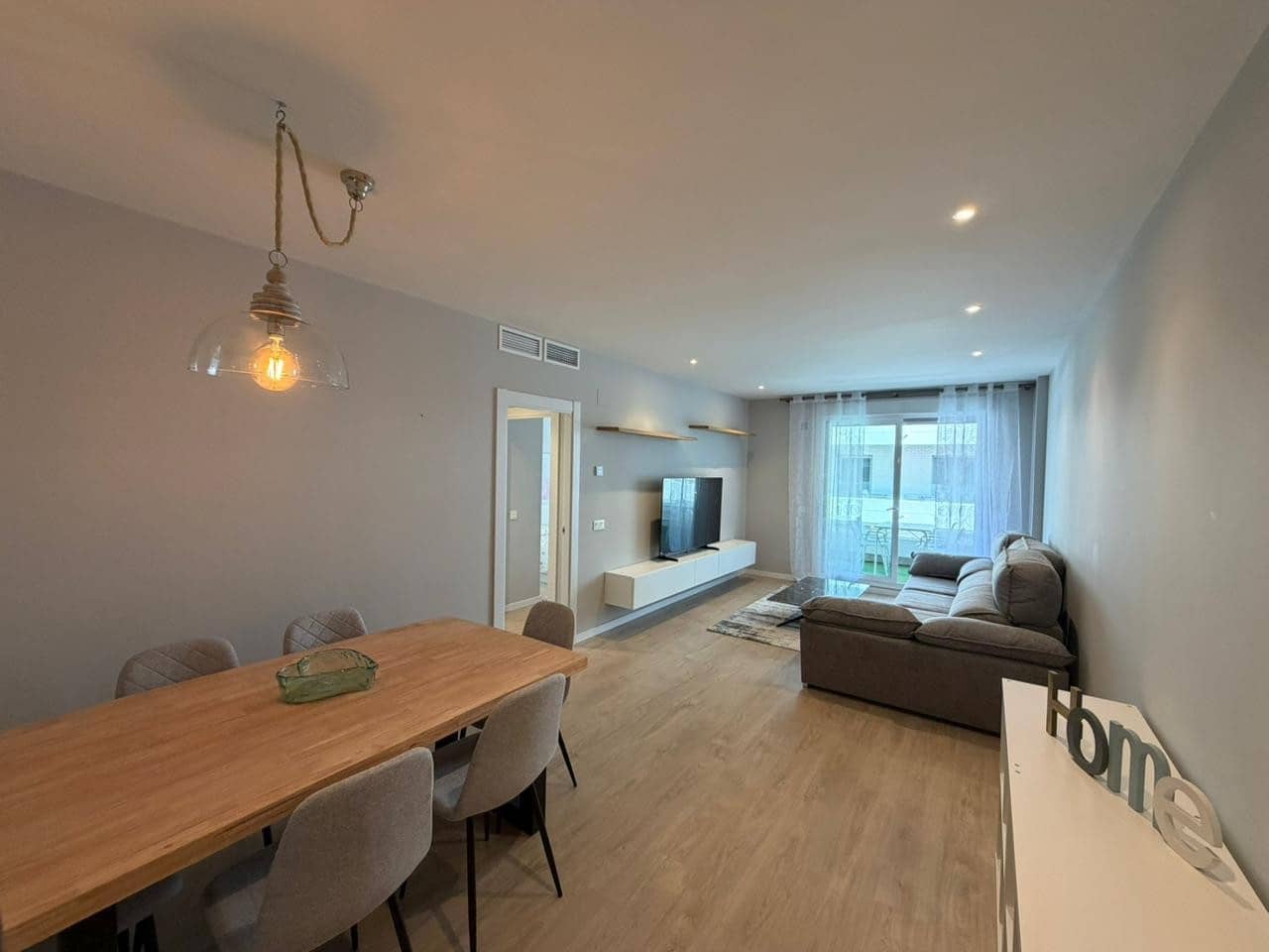 3 bedroom Apartment for rent in Marbella with pool garage - € 2,650 (Ref: 9610658)