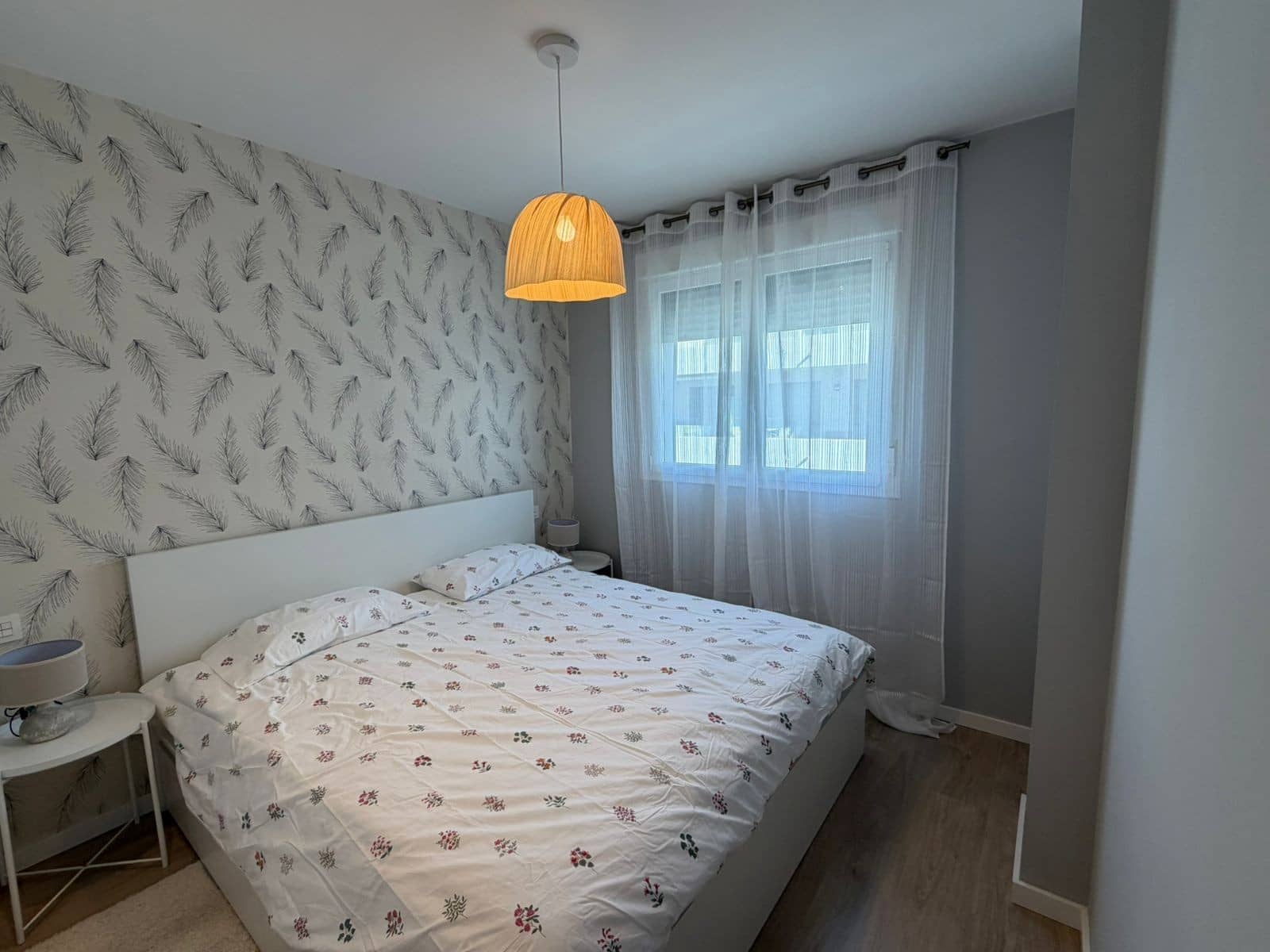 3 bedroom Apartment for rent in Marbella with pool garage - € 2,650 (Ref: 9610658)