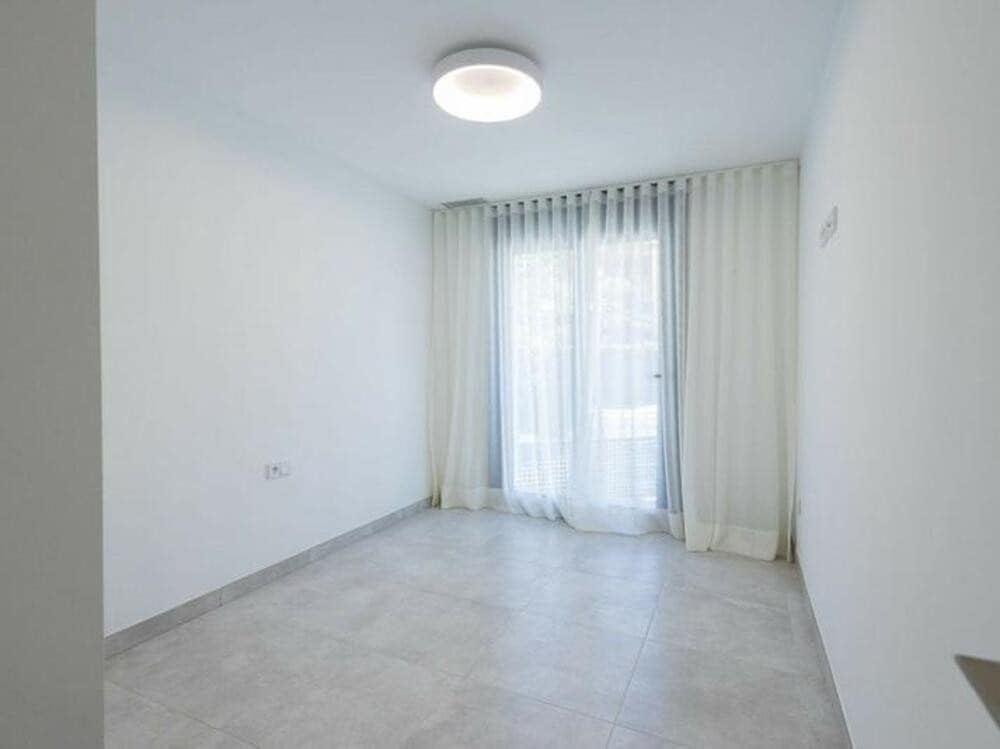 3 slaapkamer Appartement te huur in Atalaya-Isdabe met zwembad garage - € 4.400 (Ref: 9610660)
