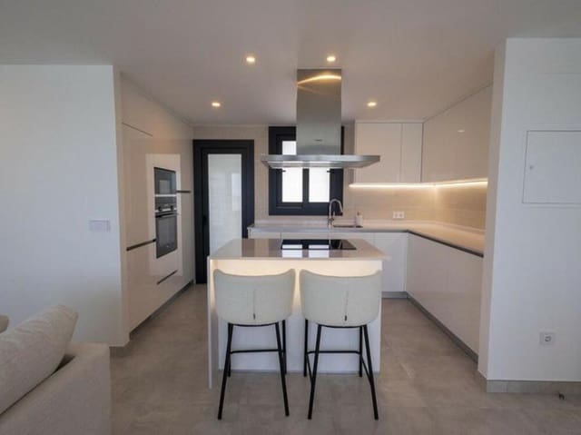 3 slaapkamer Appartement te huur in Atalaya-Isdabe, Estepona met zwembad garage - € 4.400 (Ref: 9610660)