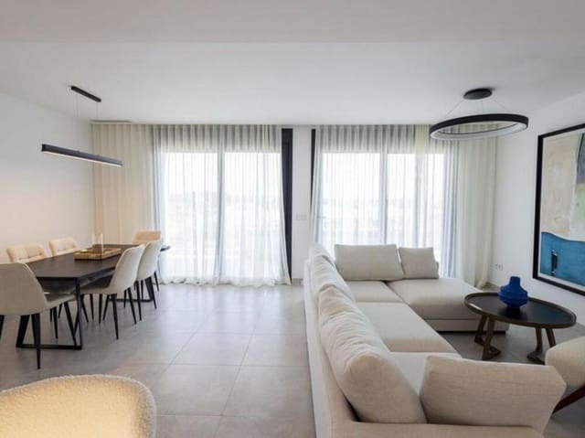 3 slaapkamer Appartement te huur in Atalaya-Isdabe, Estepona met zwembad garage - € 4.400 (Ref: 9610660)