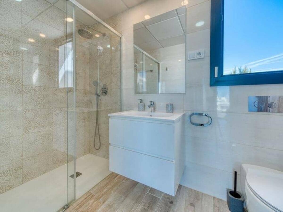 3 makuuhuone Kattohuoneisto vuokrattavana paikassa Bel-Air mukana uima-altaan 
autotalli - 3 500 € (Ref: 9614560)