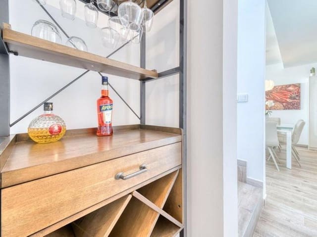 3 makuuhuone Kattohuoneisto vuokrattavana paikassa Bel-Air, Estepona mukana uima-altaan 
autotalli - 3 500 € (Ref: 9614560)