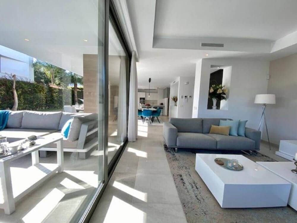 5 soveværelse Villa til leje i El Paraiso med swimmingpool garage - € 8.500 (Ref: 9618828)