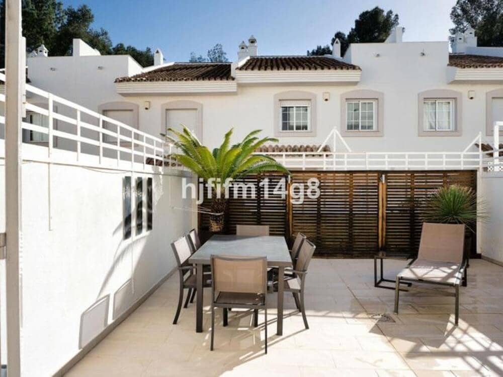 Casa de 3 habitaciones en Marbella en venta con piscina garaje - 595.000 € (Ref: 9618829)