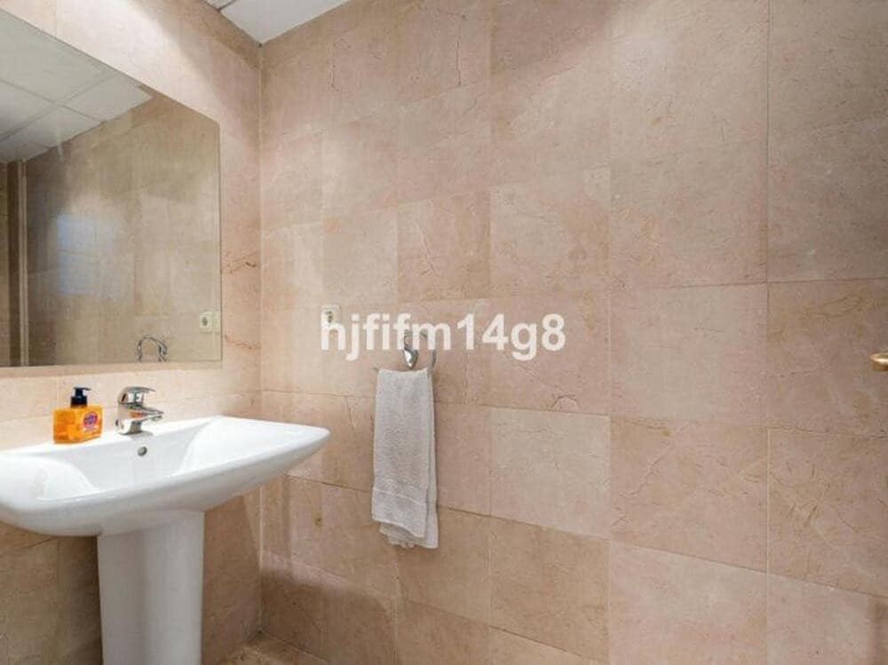 Casa de 3 habitaciones en Marbella en venta con piscina garaje - 595.000 € (Ref: 9618829)