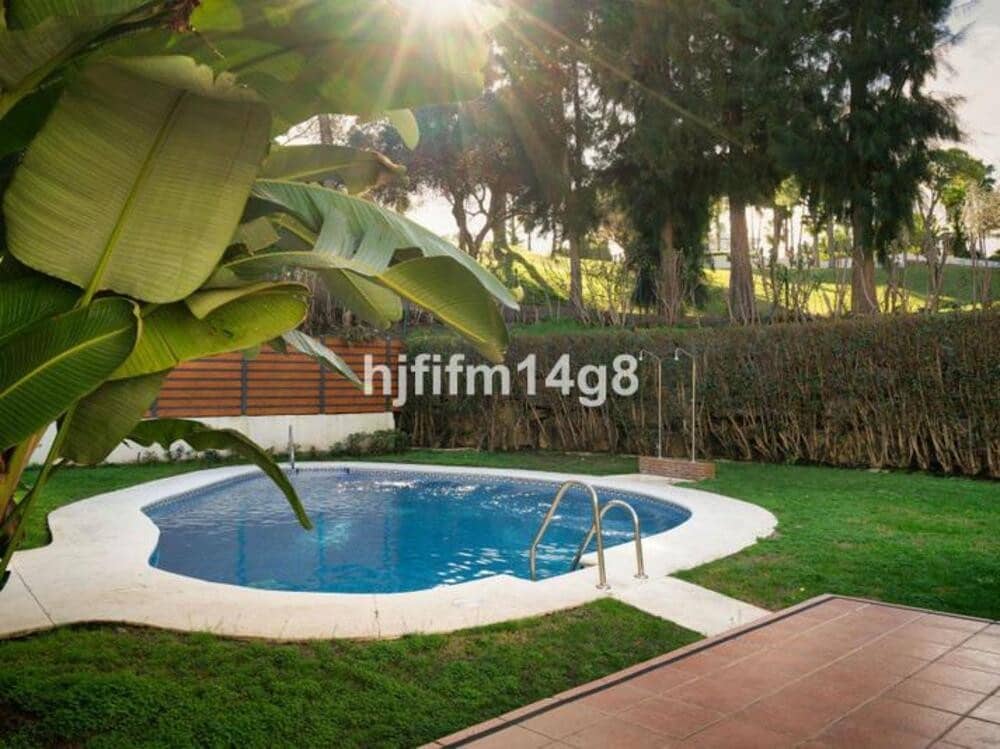 Casa de 3 habitaciones en Marbella en venta con piscina garaje - 595.000 € (Ref: 9618829)