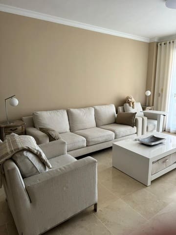 2 soveværelse Lejlighed til leje i La Cala de Mijas, Mijas med swimmingpool garage - € 1.400 (Ref: 9620727)