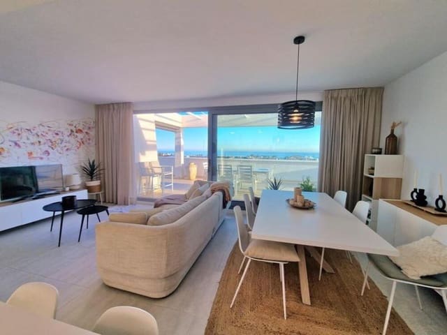 4 bedroom Penthouse for rent in La Concha - Resina Golf, Estepona - € 3,900 (Ref: 9627049)