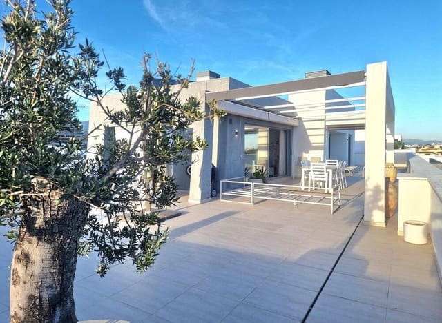 4 bedroom Penthouse for rent in La Concha - Resina Golf, Estepona - € 3,900 (Ref: 9627049)