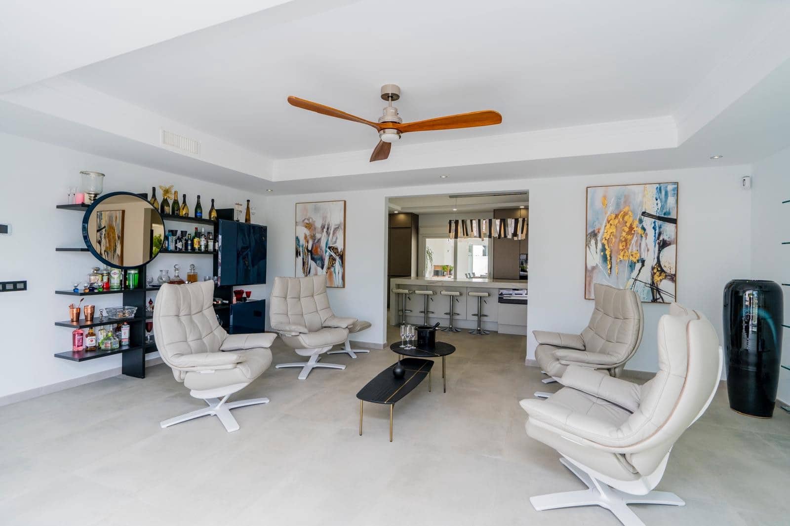 10 sovrum Villa till salu i New Golden Mile med pool garage - 4 200 000 € (Ref: 9627050)