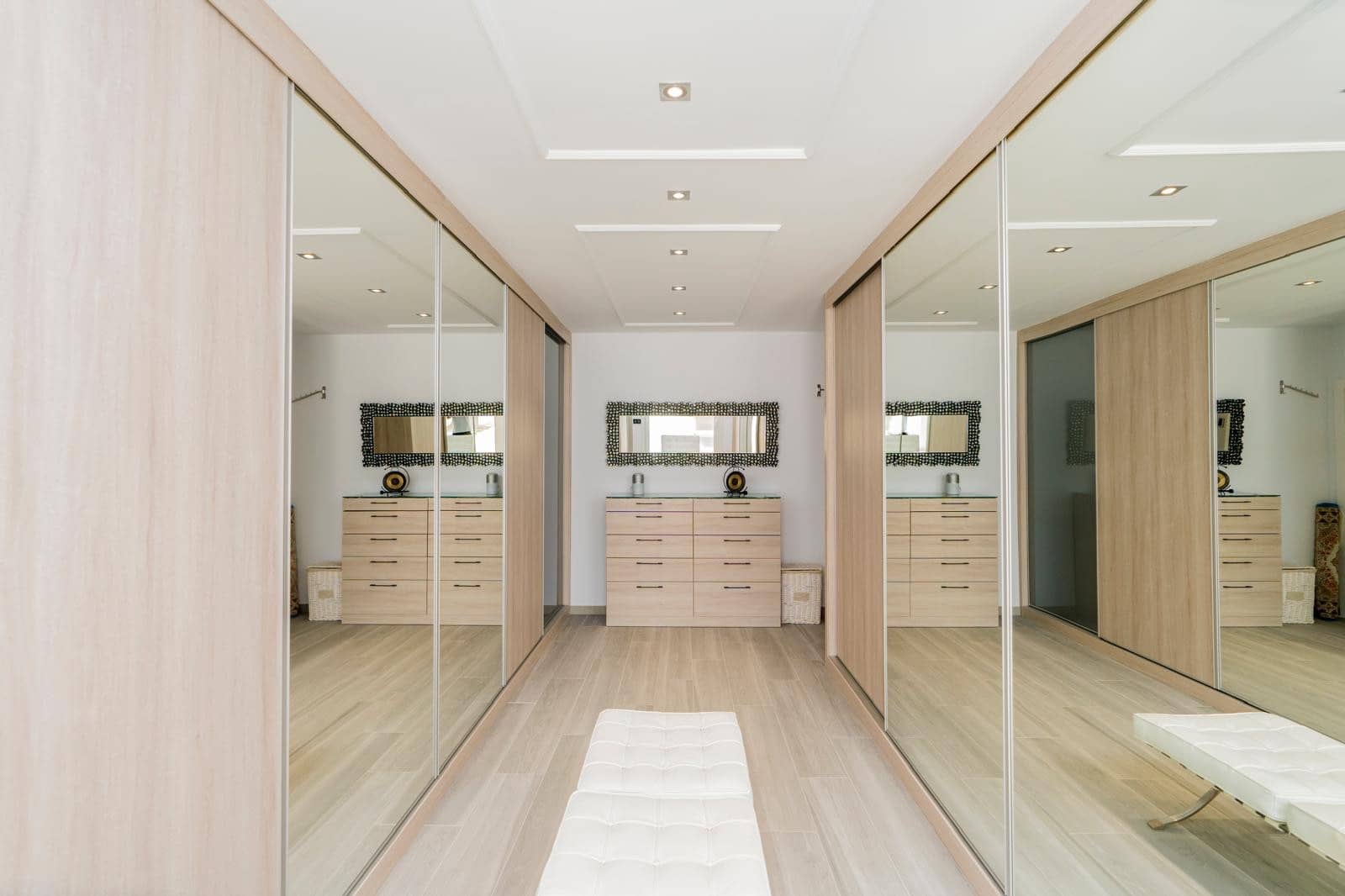 10 sovrum Villa till salu i New Golden Mile med pool garage - 4 200 000 € (Ref: 9627050)