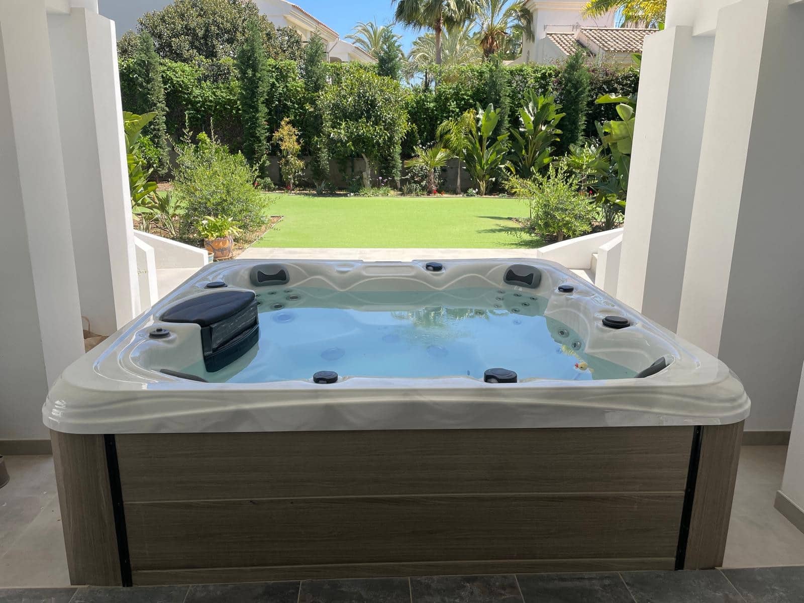 10 sovrum Villa till salu i New Golden Mile med pool garage - 4 200 000 € (Ref: 9627050)