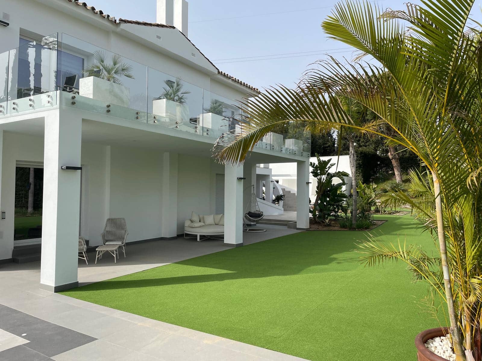 10 sovrum Villa till salu i New Golden Mile med pool garage - 4 200 000 € (Ref: 9627050)