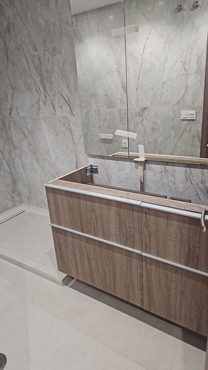 2 soveværelse Lejlighed til leje i Marbella med swimmingpool garage - € 2.500 (Ref: 9629463)