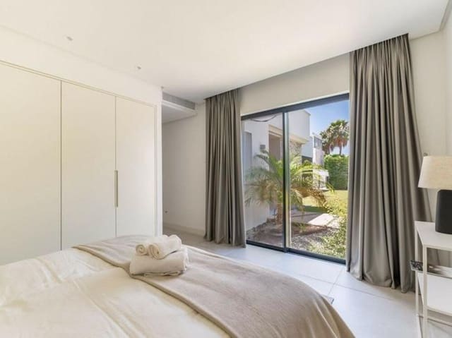 6 makuuhuone Huvila myytävänä paikassa El Paraíso, Benahavís - 3 850 000 € (Ref: 9629464)