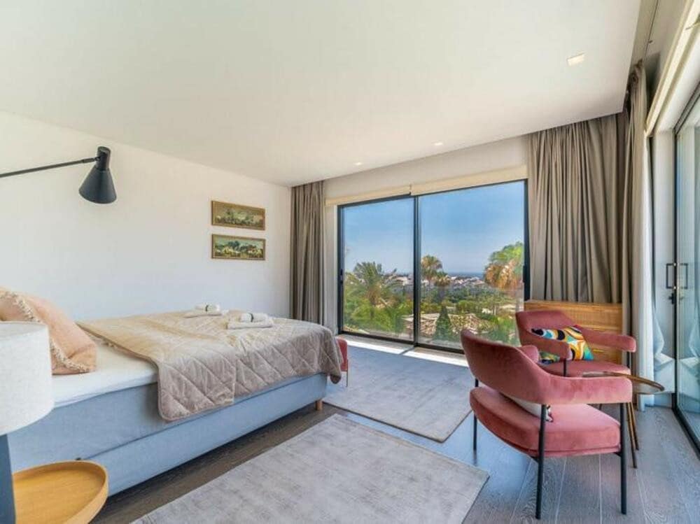 6 quarto Moradia para arrendar em Benahavis - 18 000 € (Ref: 9629465)